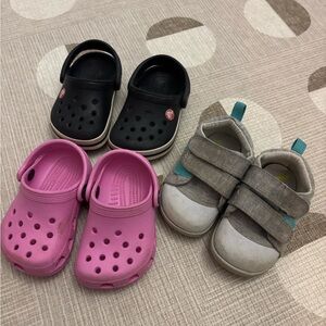 Bundle of baby / toddler shoes